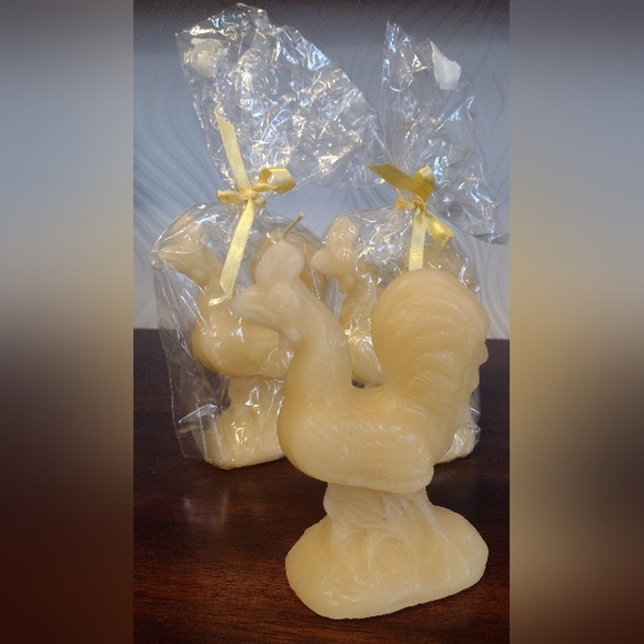 Vintage Artisanal Rooster Candles - Picture 2 of 5